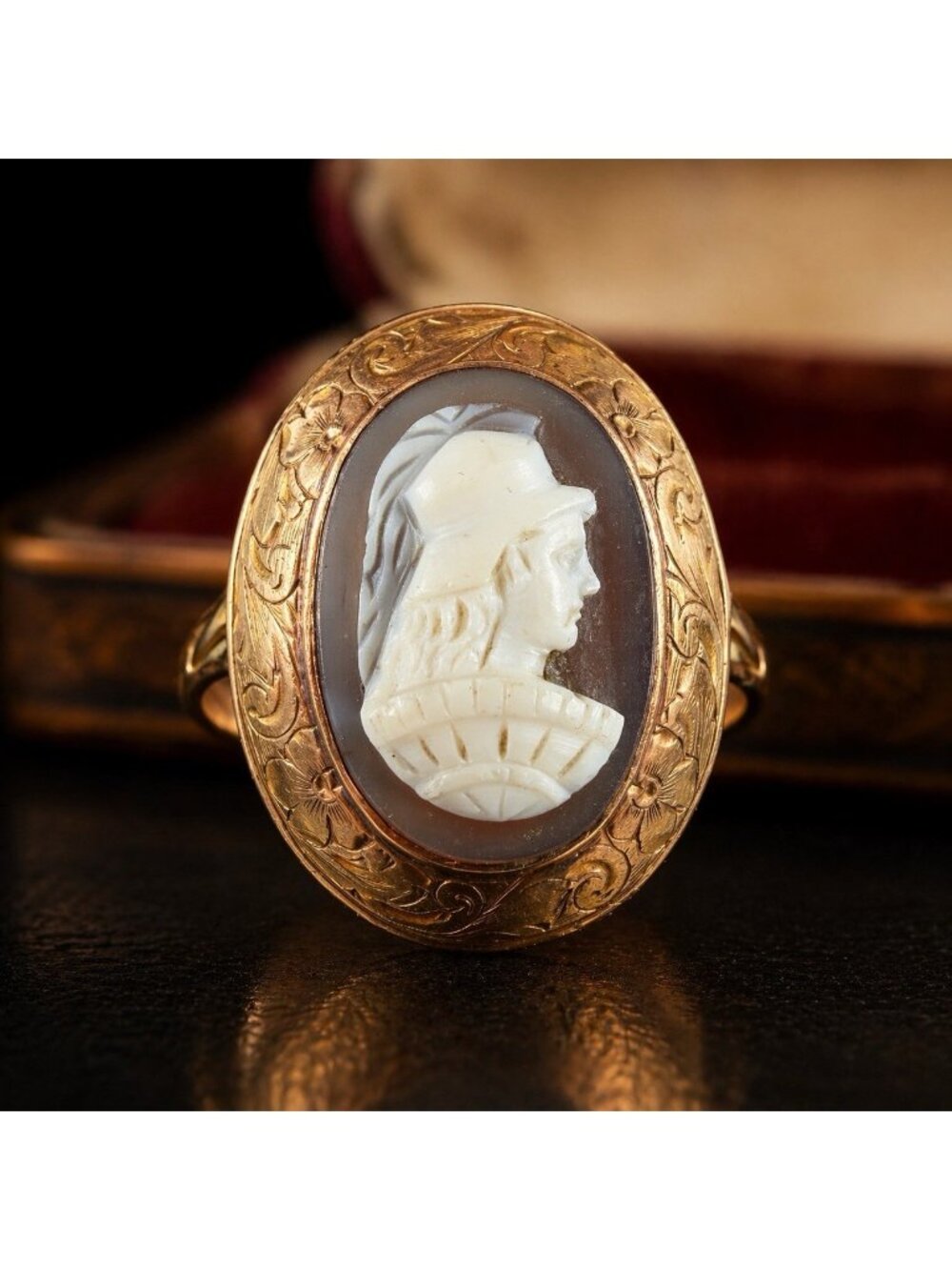 Antique Victorian Cameo Ring 10K 14K Gold Carved Warrior Intaglio 7.33g Sz 4